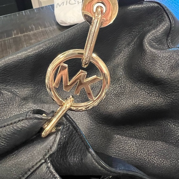 Michael Kors Hobo - Picture 4 of 4